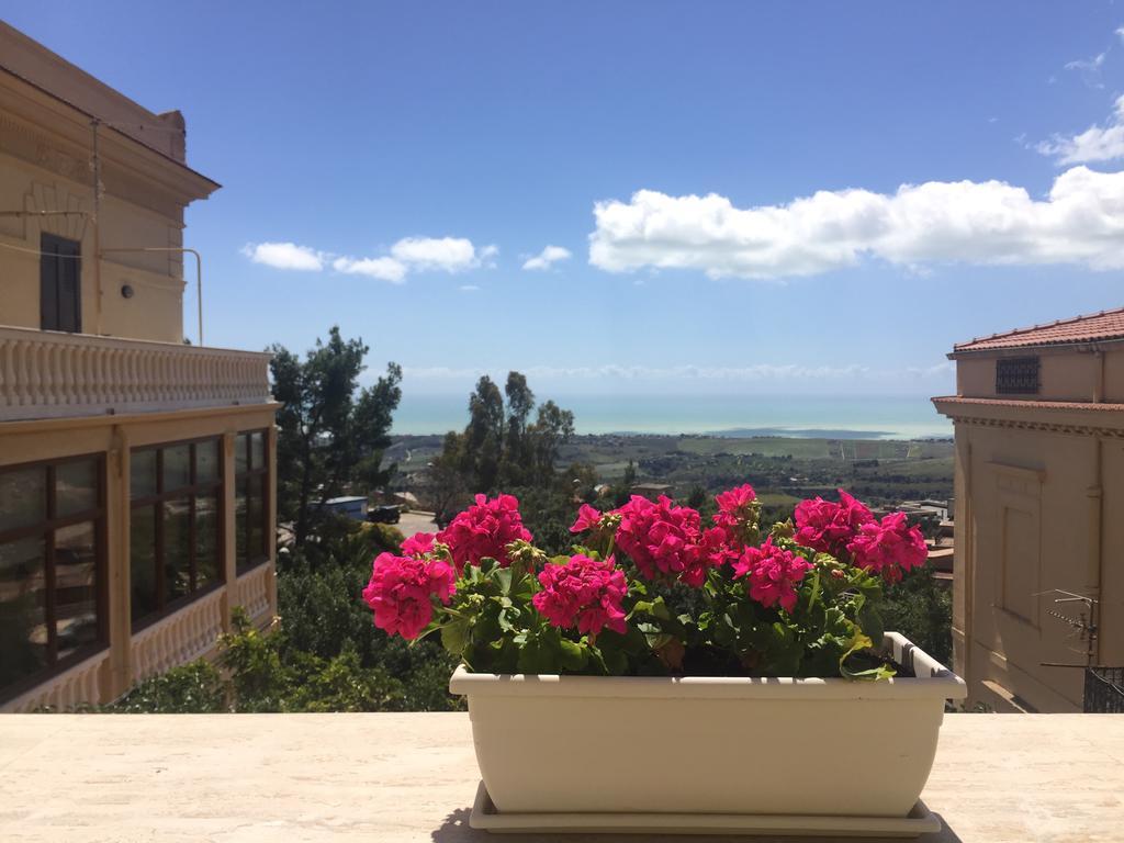 Dimora Del Viale Bed and Breakfast Agrigento Eksteriør billede